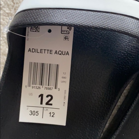 LAST 1 - NEW Adidas Adilette slides size 10 - unisex - Picture 8 of 9